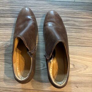 Women's Ecco low zip leather booties
